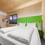Zell Am 4*