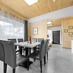 Zell Am 4*