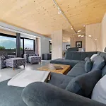 Zell Am アパートホテル ツェル アム ゼー