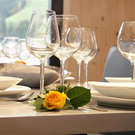 Zell Am Aparthotel *