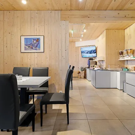 Zell Am Aparthotel *