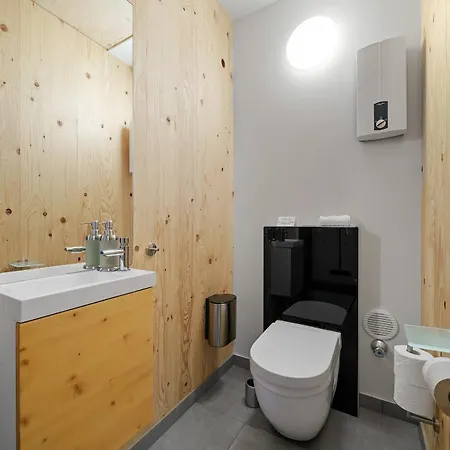 Aparthotel Zell Am 4*