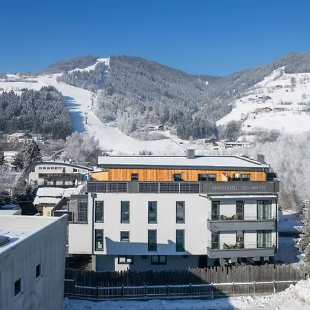 Zell Am زيل أم سي