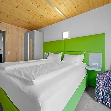 Zell Am 4*