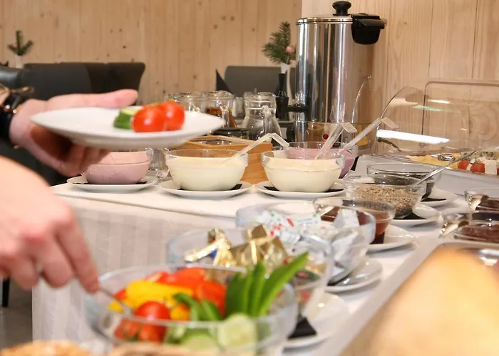 Aparthotel Zell Am 4*